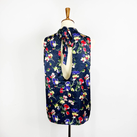 Tularosa Black Satin Floral Sleeveless Blouse Tank Top Size Small - Picture 2 of 6